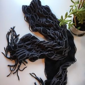 Knit gray and black scarf